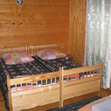 Leleka Πανσιόν Skhidnytsia