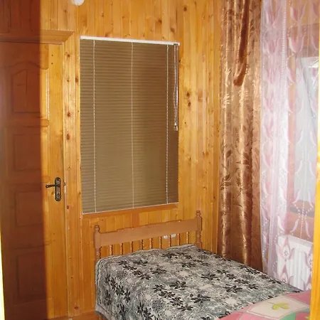 Πανσιόν Leleka *